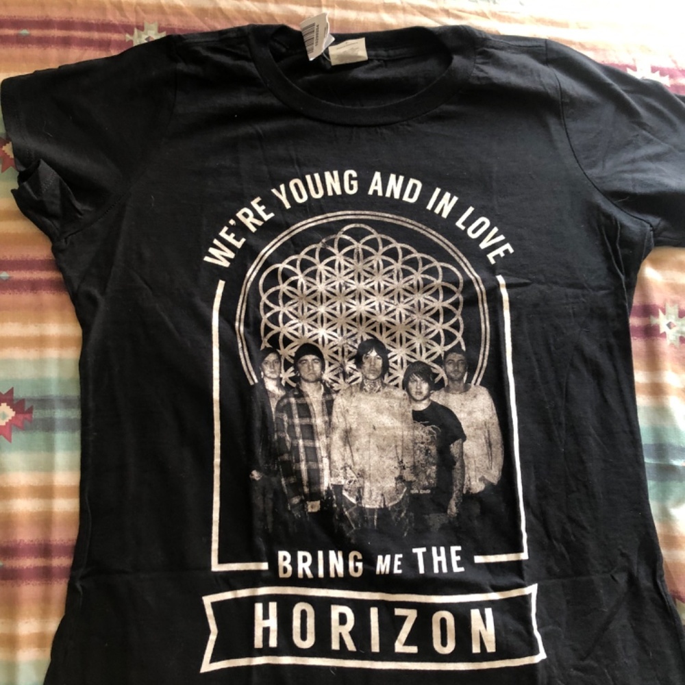 T-shirts - Picture 4 of 8